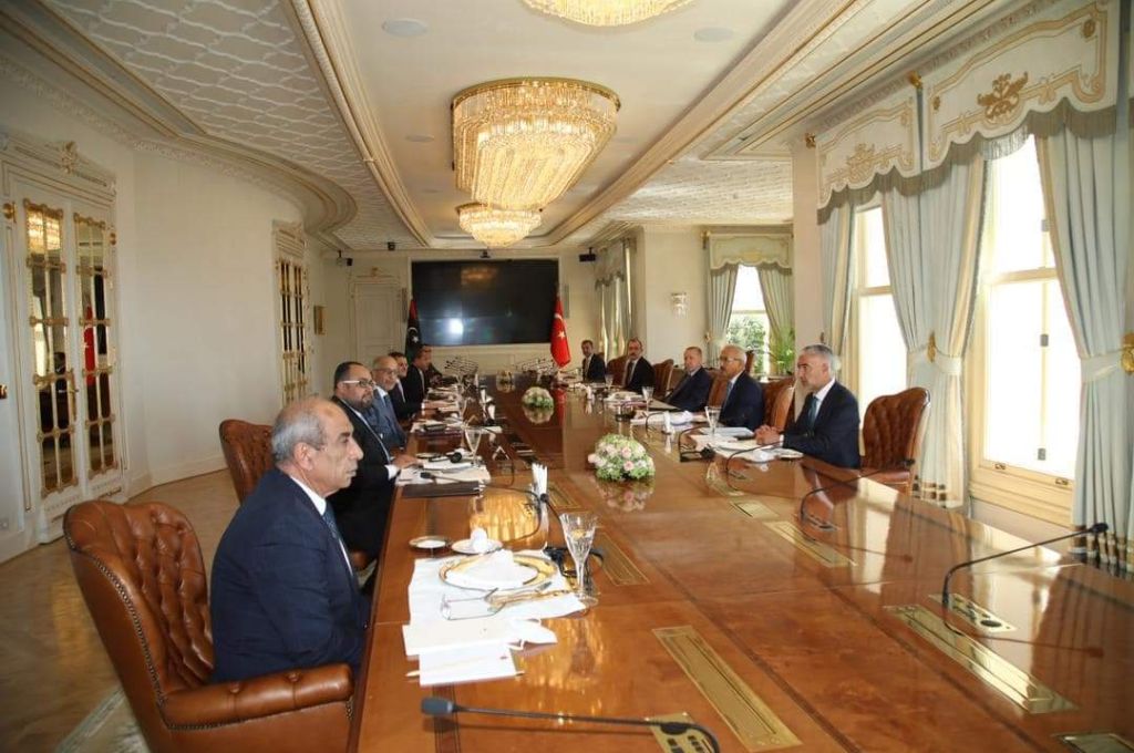 الزناتي يقوم بزيارة مجمع سليمان الضراط بالمدينة الرياضية بنغازي