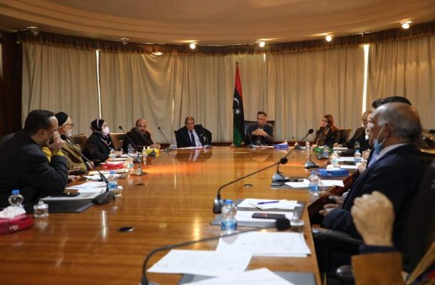 وزير الصحة يبحث مع السفير الإيطالي سبل تعزيز التعاون الصحي المشترك بين البلدين