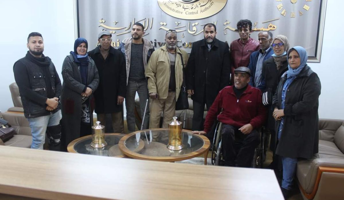 "الحاسي" يجتمع مع عدد من مندوبي حراك ذوي الإعاقة ضد الفساد الإداري والمالي