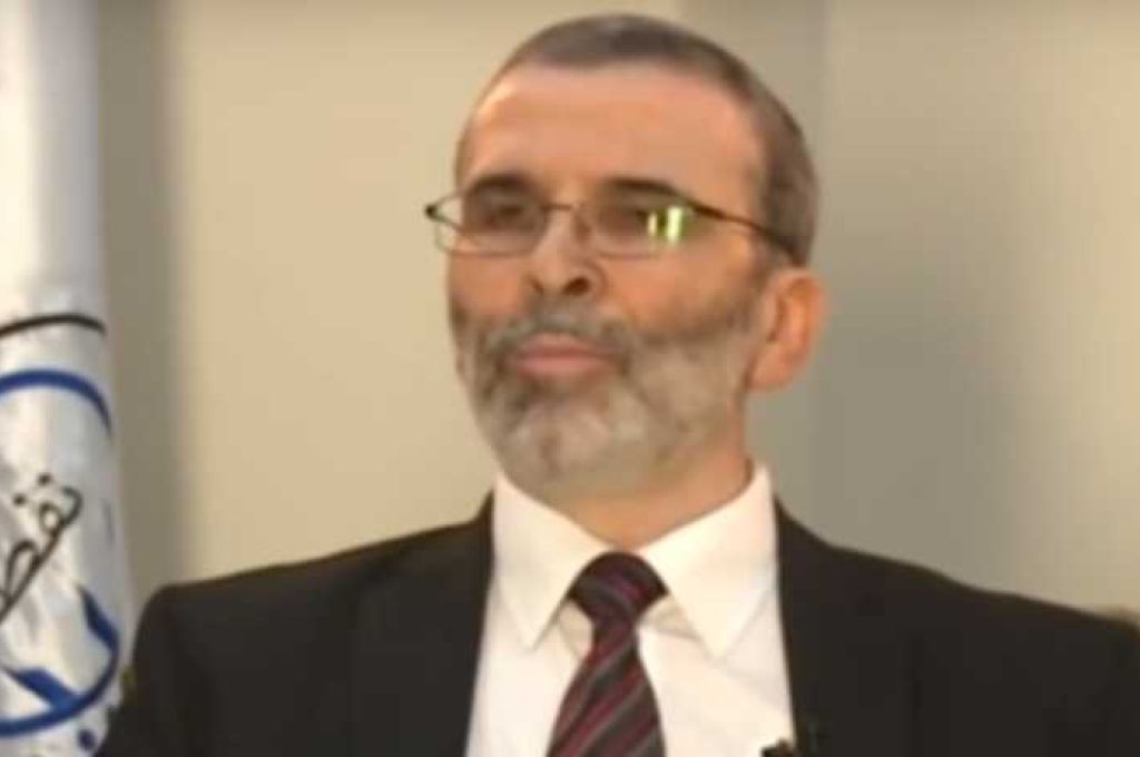 صنع الله يرد على وزارة المالية بالأرقام ويؤكد أن مماطلتها في تسييل الميزانية ستؤدي إلى انخفاض إنتاج النفط