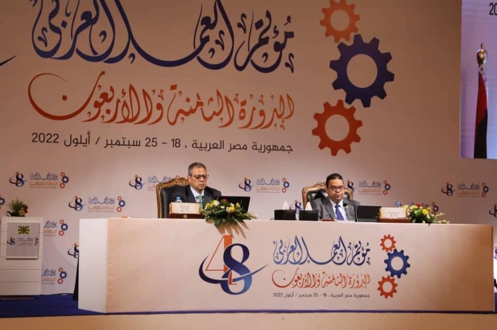 الأناضول: روسيا تستأنف عمل سفارتها قريبا من أحد فنادق العاصمة طرابلس