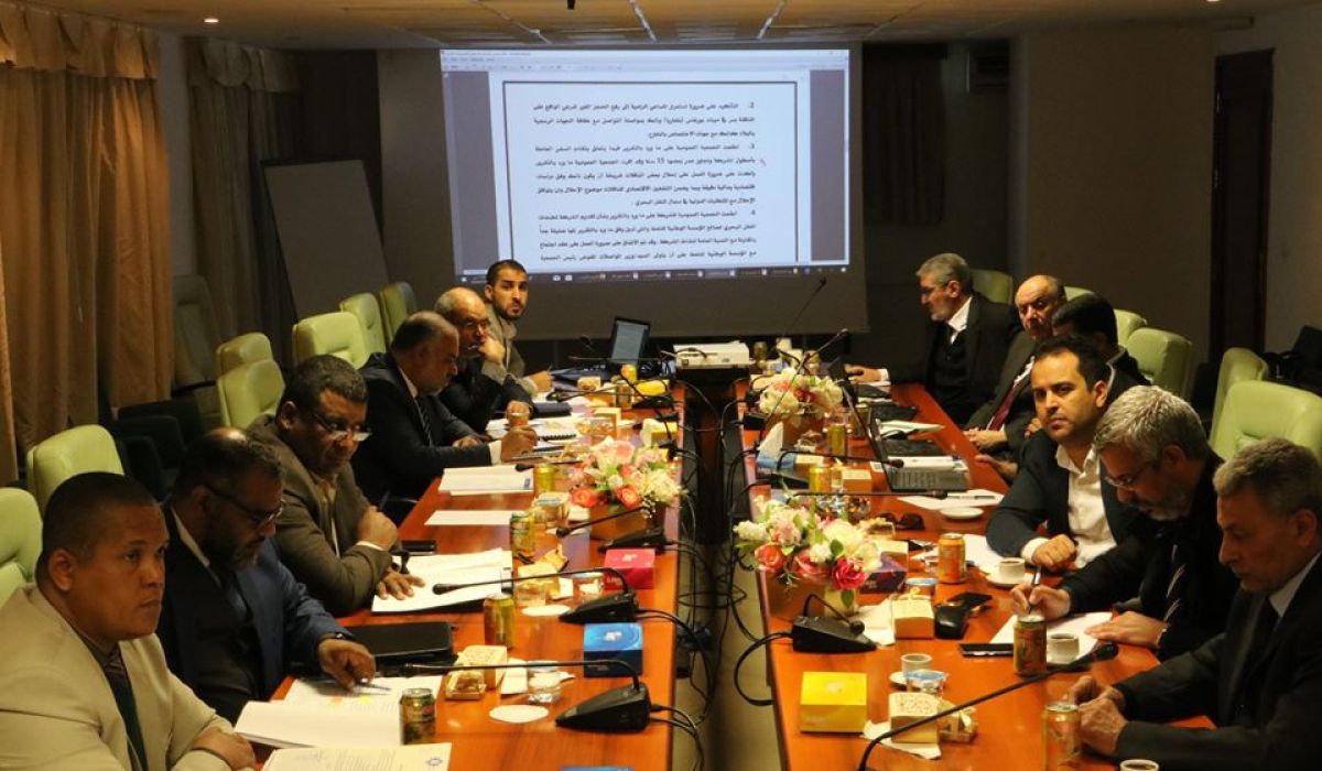 وزير المواصلات يترأس اجتماع الجمعية العمومية للشركة الوطنية للنقل البحري
