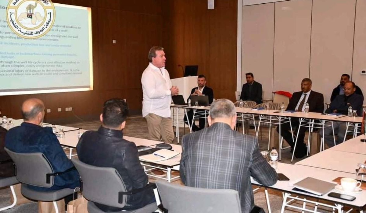الجوف للتقنيّة النفطيّة تستضيف شركة "الخليج العربي" للنفط وتقدم لها عرض مرئي عن رؤوس الآبار