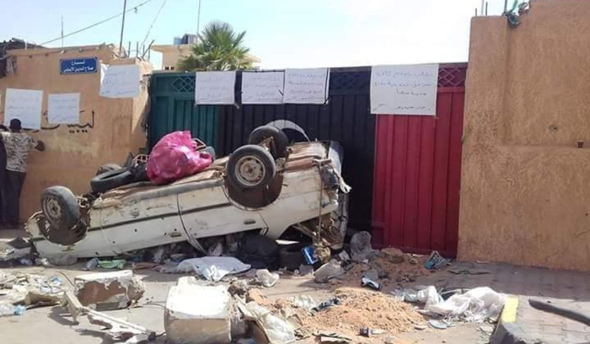 إغلاق فرع المصرف التجاري الوطني بسبها من قبل محتجين