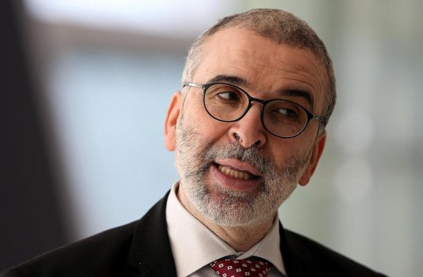 العجيلي :  أعطال بعض الأجهزة الطبية كانت متعمدة ، وعزوف الشركات المحلية والعالمية عن التعامل معنا سببه ديون السنوات السابقة