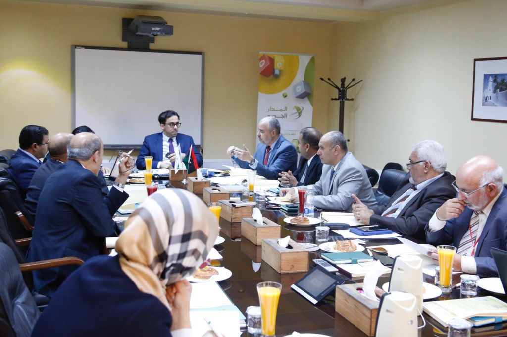 الكبير يستعرض مع ستيفاني ما تم إنجازه في برنامج الإصلاح الاقتصادي