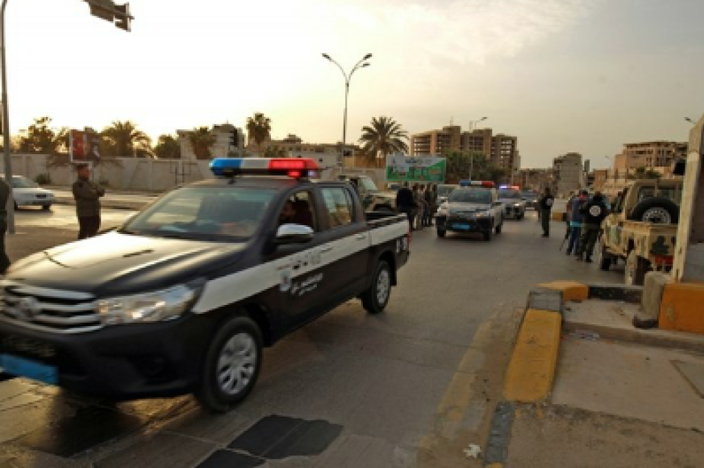 وزير الصحة: قمنا باستيراد الأجهزة التنفسية من الخارج لمواجهة "كورونا" وستصل قريباً