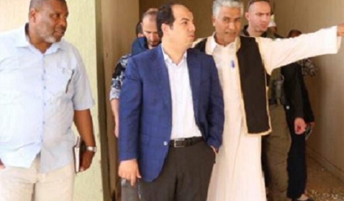 معيتيق يخاطب وزير الصحة برسالة عاجلة للإسراع في صيانة وتجهيز المستشفى القروي وبعض المراكز الصحية بتاورغاء
