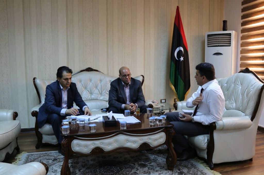 زيادة الكميات اليومية المخصصة من الوقود لعدد من المحطات بطرابلس