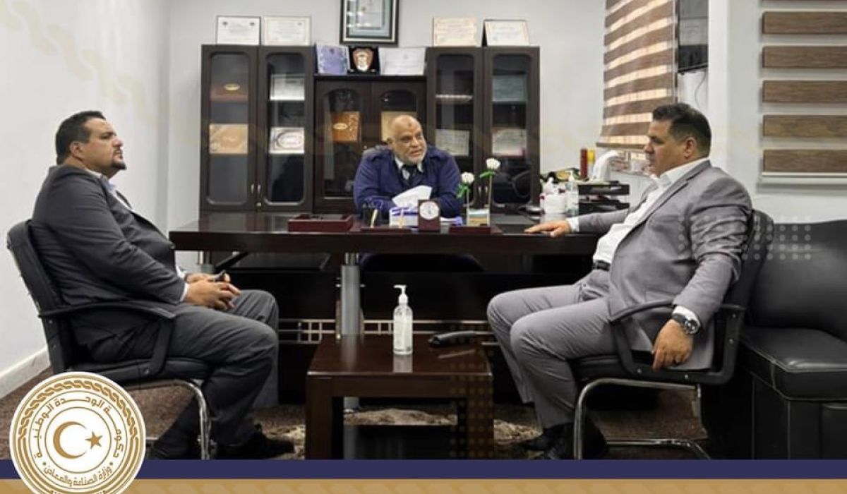 اجتماع المؤسسة الوطنية للتعدين مع مديرية أمن الشاطئ لوقف أصحاب المحاجر المخالفة