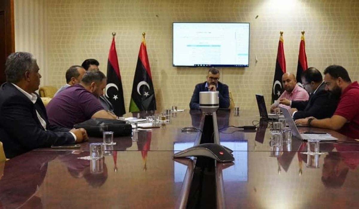 "التومي" يناقش تنفيذ المرحلة الثانية من مبادرة الإسكان الشبابي والأسر المحتاجة