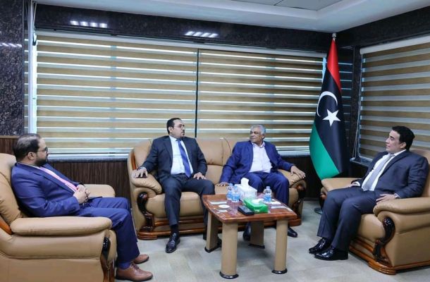 "الحاسي": هذا ما حدث بسبب قيام الفدرالي الأمريكي برفع سعر الفائدة بنسبة 0.5%