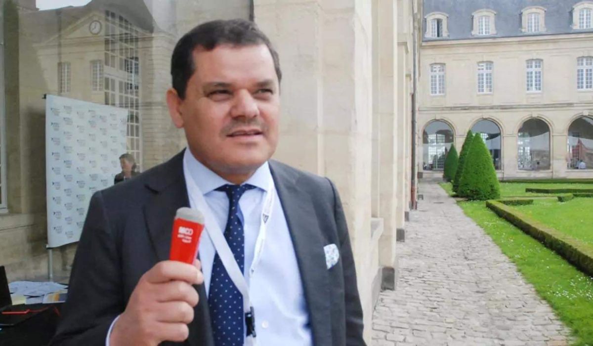 خاص لصدى:"عبد الحميد الدبيبة"... بعد اتهامه بعرض رشوة على أعضاء الحوار بقيمة 200 ألف دولار .. يرد ويقول : لدي خصوم