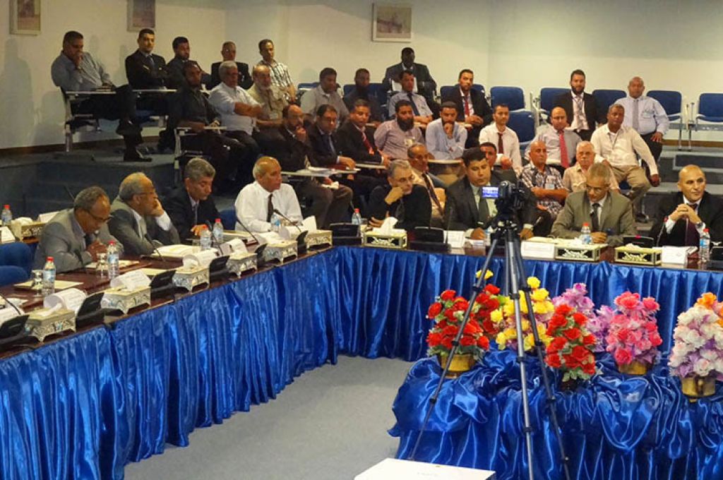 رمزي الآغا : بداية الإصلاح إيقاف فتح الاعتمادات ومستندات برسم التحصيل عن القطاع الخاص وجعلها متاحة للقطاع العام