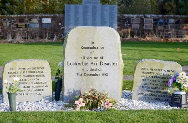 رجب خليل يكتب عن "الخيانة الناعمة"