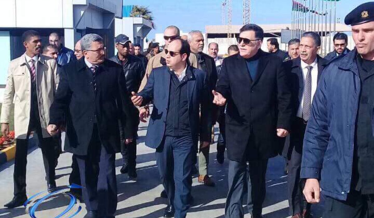 رئيس المجلس الرئاسي بحكومة الوفاق الوطني يزور مطار معيتيقة الدولي