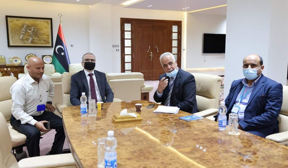 صنع الله يستقبل مدير إدارة التنمية المستدامة لمناقشة التحضير للمؤتمر الدولي المغاربي الأول