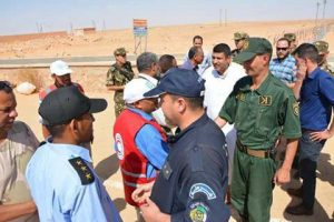 الهلال الأحمر فرع غدامس يقوم بتوزيع السلة التموينية