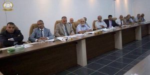 وزير المواصلات يجتمع بمسؤولي الشركة الليبية الأفريقية للطيران