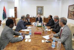 صنع الله يجتمع مع إدارة شركة رأس لانوف لتصنيع النفط والغاز