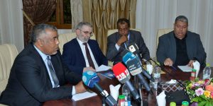 اجتماع على مستوى عدد من الوزارات والبلديات لإنهاء أزمة الوقود بالجنوب الليبي