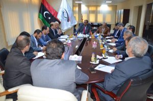 الكبير يناقش مع رئيس هيئة الرقابة الإدارية الأزمات الاقتصادية في البلاد