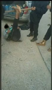 بالصور.. جهاز أمني بالمطرد يقبض على مهربين ويعاقبهم أمام المارة