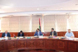 وزير المالية يترأس اجتماعا للجمعية العمومية لمصرف الادخار والاستثمار العقاري