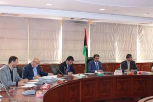 وزير المالية يترأس اجتماعا للجمعية العمومية لمصرف الادخار والاستثمار العقاري