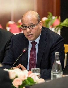 رويترز : جسر التواصل بين الشرق والغرب " المجبري " يتعرض للأعتداء في مقر إقامته بطرابلس