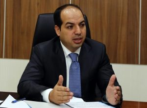 الدولار بين جذب السوق الموازي وجزر الإصلاحات الاقتصادية