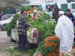 أرض سوق الثلاثاء من حزام أخضر إلى مكب قمامة وصفقات بالملايين من تحت الطاولة