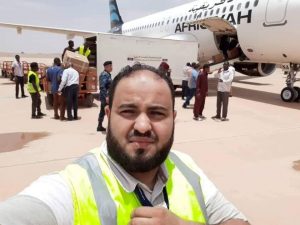 الخطوط الأفريقية تفرغ حمولتها من الإغاثة بعد هبوطها في مطار غات اليوم
