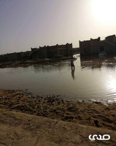 صدى ترصد معاناة العائلات النازحة بمنطقة غات 