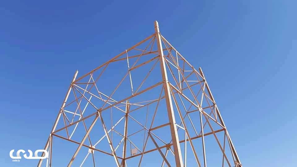 استمرار العمل في تركيب 4 أبراج بمنطقة الأريل بالجنوب