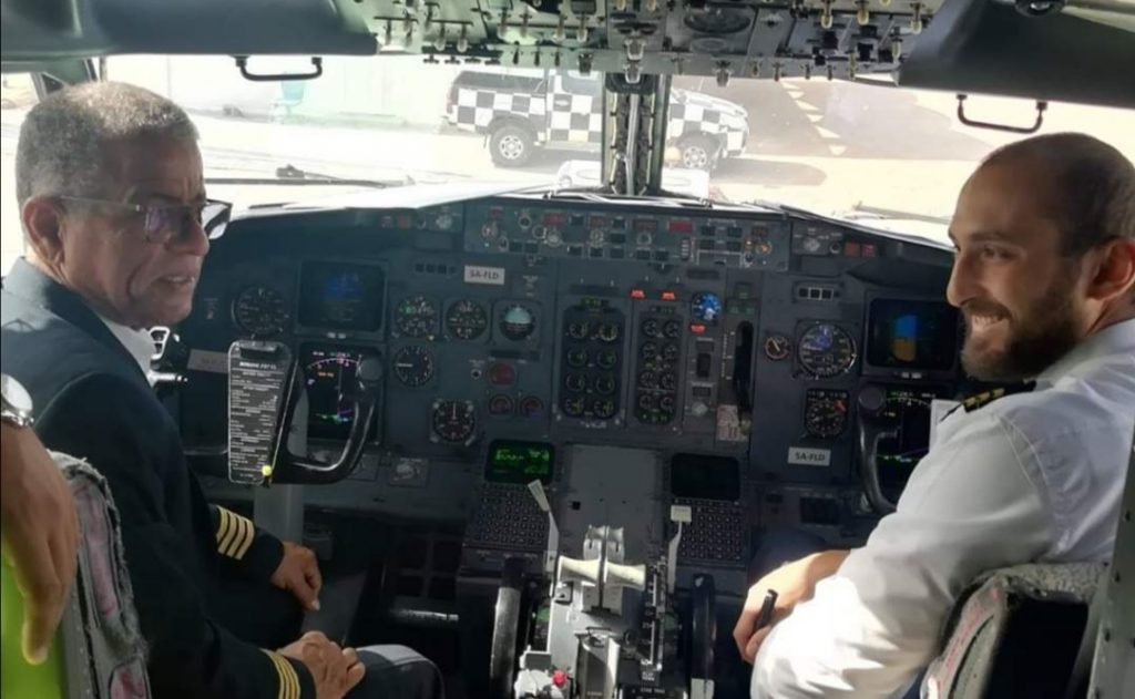 مطار معيتيقة ينفي الأخبار المتداولة حول تعرض طائرة طيران البراق لحريق