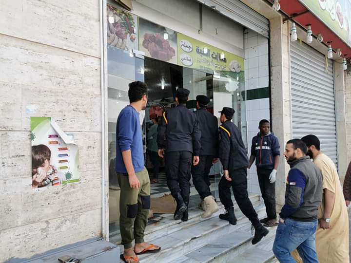 الحرس البلدي يقفل سوق أبوستة بطرابلس