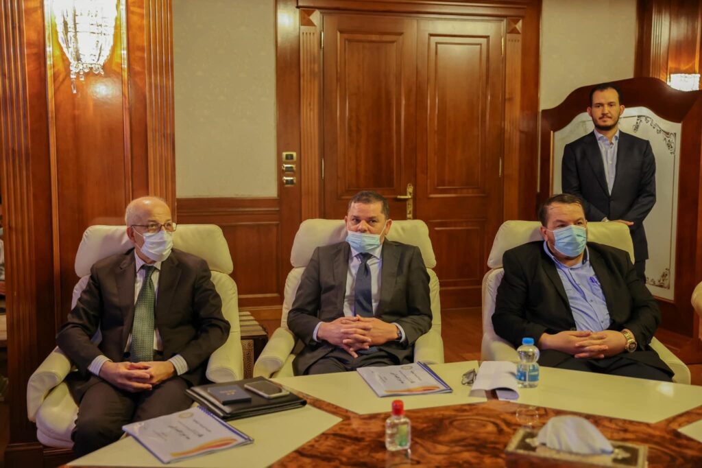 بحضور عدداً من المسؤولين ..استعراض خطة هيئة تشجيع الاستثمار وشؤون الخصخصة