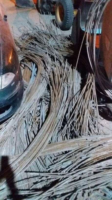 البحث الجنائي ترهونة يضبط تشكيل عصابي يمتهن سرقة الأسلاك الكهربائية