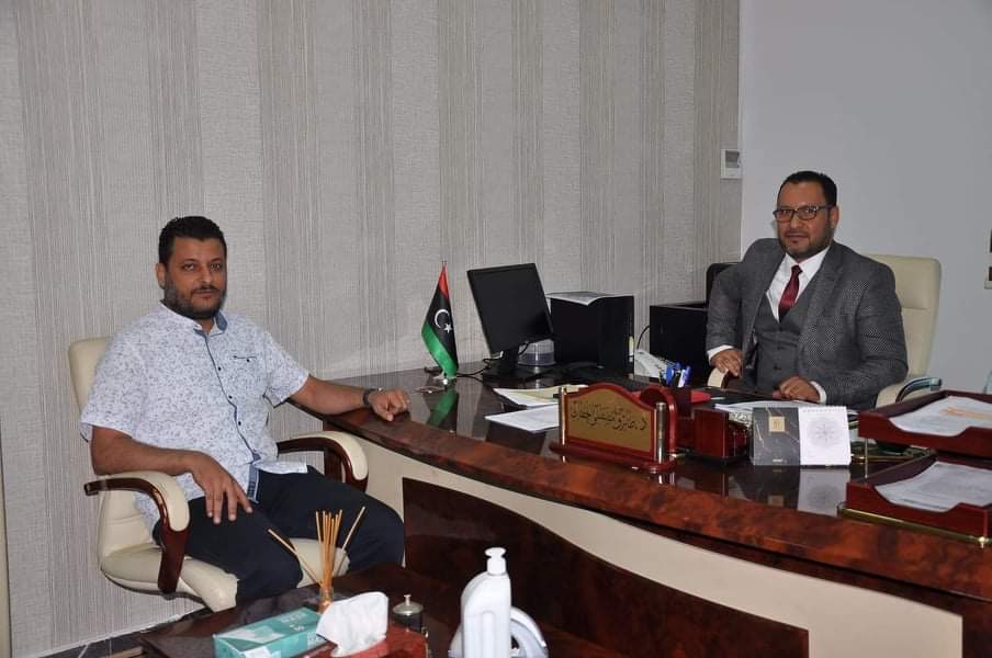 فرع ديوان المحاسبة بطرابلس يجتمع مع مسؤولي بلدية أبوسليم للنقاش حيال مشروعات المدينة