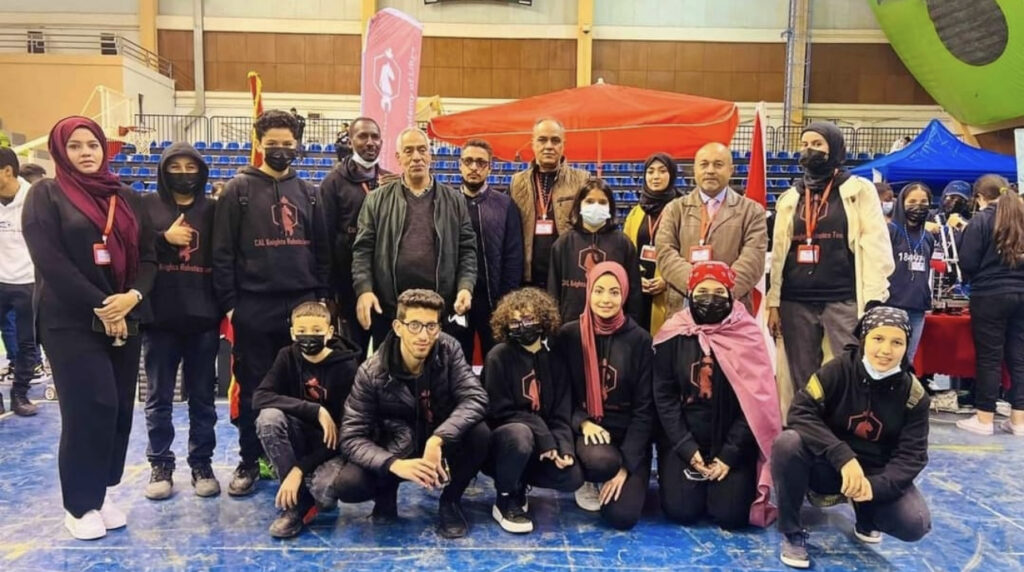 المدرسة الكندية بليبيا تتحصل على الجائزة الأولى في سباق الروبوتات