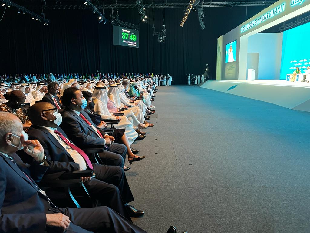 "العابد" يشارك في القمة العالمية للحكومات بدبي .. ويصرح حيال علاقة ليبيا بالإمارات