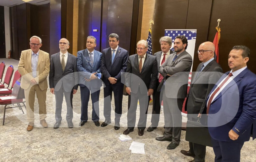خاص.. "الكبير" والحبري يشاركان باجتماع تونس اليوم عبر الزوم