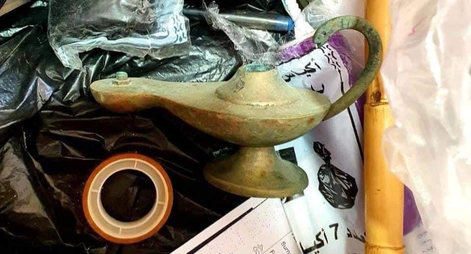 الشرطة السياحية بسوسة تقبض على أستاذ جامعي يمارس التنقيب غير المشروع على الآثار بغرض السرقة
