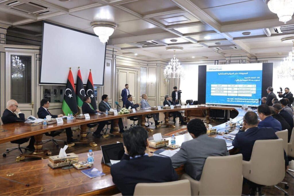 اجتماع حكومي لمتابعة تنفيذ الميزانية الاستثنائية للمؤسسة الوطنية للنفط