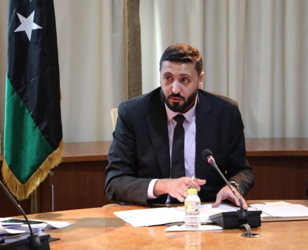 "منصة المشتريات الحكومية".. إصلاحات وشفافية أم وساطة ومحسوبية !!