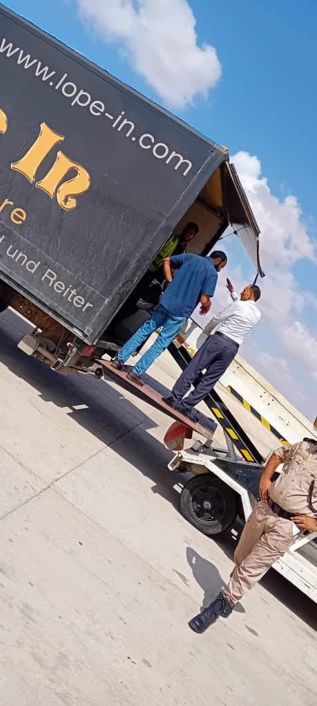 خاص.. وصول الشحنة الثانية بقيمة 60 مليون دينار إلى مطار بنينا بنغازي