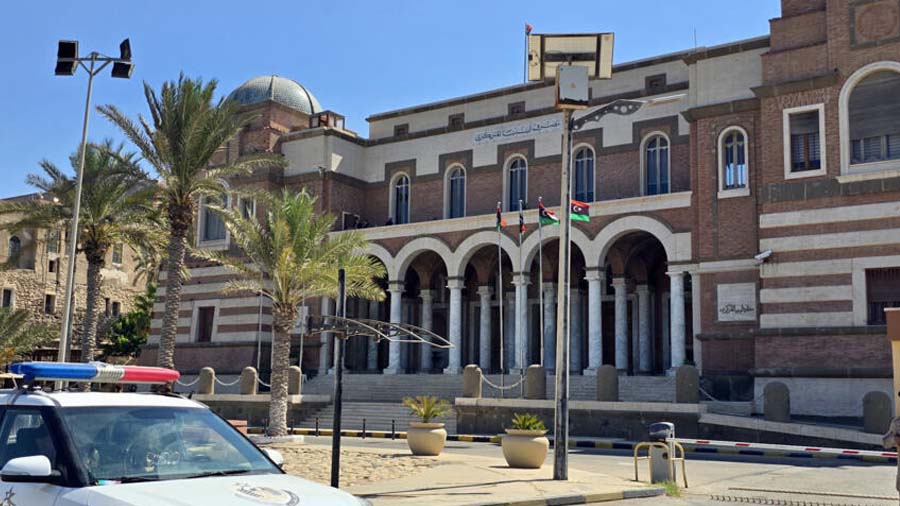 خاص.. المصرف المركزي يكشف عن انجاز عمل خطته والتي من ضمن أهدافها سعر صرف جديد بعد توحيد الإنفاق