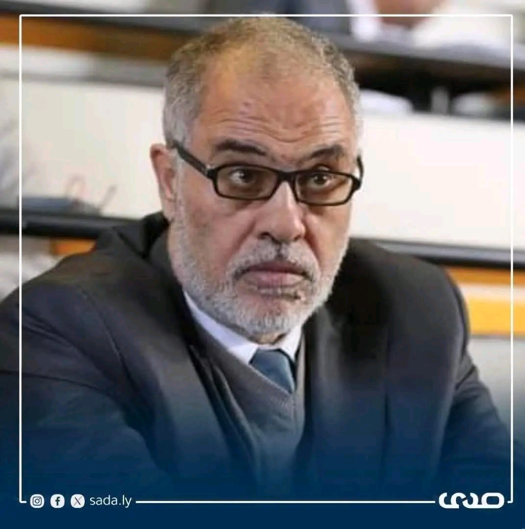 “الشريف”: اختناقات مؤقتة في بداية طرح الدولار النقدي.. وانفراج متوقع يقود لاستقرار سعر الصرف