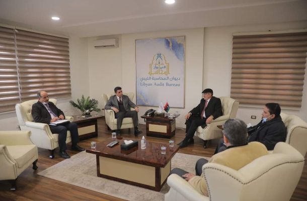 اجتماع لبحث خطة عمل هيئة الإشراف على التأمين لسنة 2022 م
